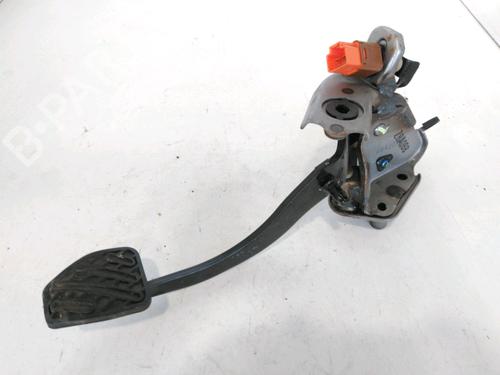 Clutch pedal NISSAN JUKE (F15) 1.5 dCi | BP30187905I13 