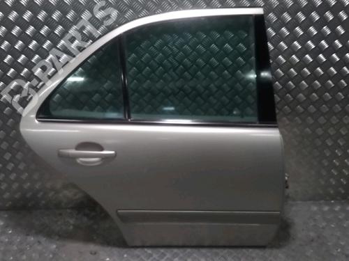 Used Right rear door MERCEDES-BENZ E-CLASS (W210) E 220 CDI (210.006) (143 hp) 11714457