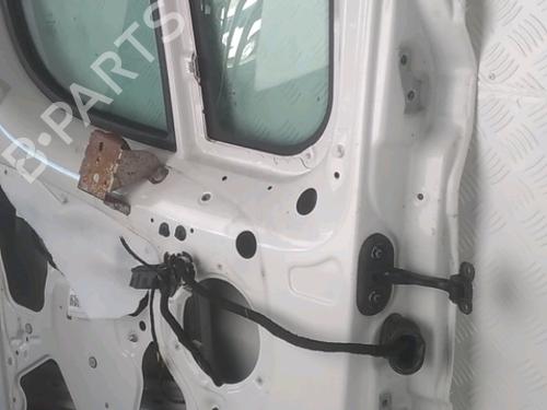 Used Left front door PEUGEOT BOXER Van 2.0 BlueHDi 110 (110 hp) 30117858