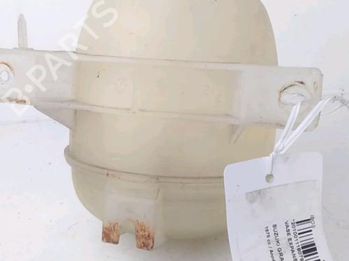 Used Expansion tank SUZUKI GRAND VITARA II (JT, TE, TD) 1.9 DDiS All-wheel Drive (JT419, TD44, JB419WD, JB419XD,... (129 hp) 31179564