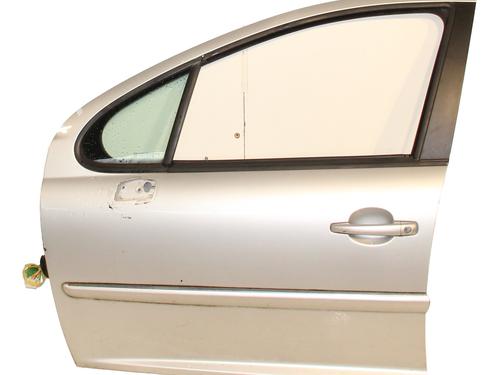 Used Left front door Left front door 30893180 30893180
