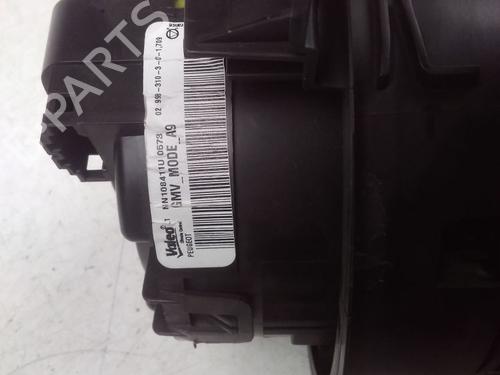 Used Heater blower motor Heater blower motor PEUGEOT 208 I (CA_, CC_) 1.4 HDi (68 hp) 15748399 15748399