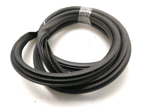 Used Rubber door seal PEUGEOT 208 I (CA_, CC_) 1.2 VTI 82 (82 hp) 30980317