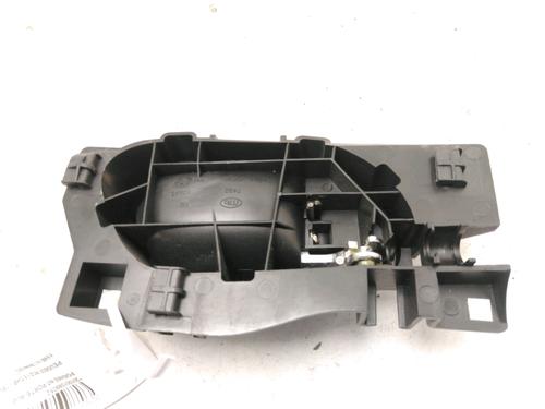 Used Front left interior door handle Front left interior door handle PEUGEOT RCZ 1.6 16V (156 hp) 30868381 30868381