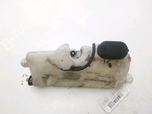 Used Windscreen washer tank RENAULT CLIO II (BB_, CB_) 1.5 dCi (B/CB07) (65 hp) 20181804