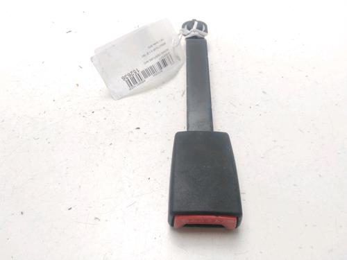 Used Seat buckle RENAULT CLIO III (BR0/1, CR0/1) 1.2 16V (BR02, BR0J, BR11, CR02, CR0J, CR11) (75 hp) 22441644