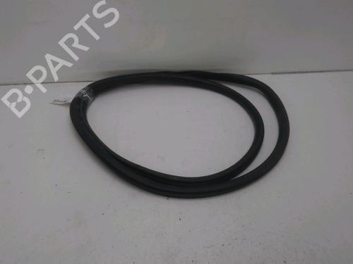 Used Rubber door seal CITROËN C4 Picasso II 1.6 BlueHDi 120 (120 hp) 29442610