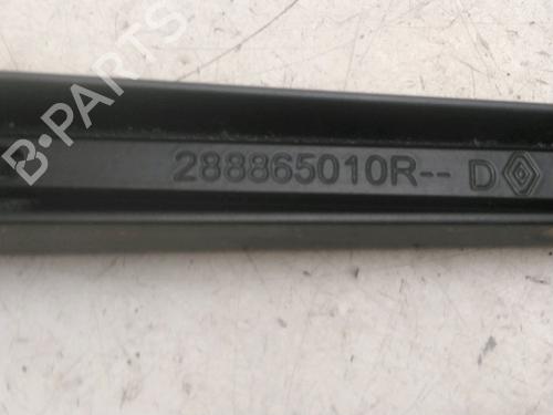 Used Front windshield wiper arm RENAULT CLIO V (B7_) 1.5 Blue dCi 100 (B7AD) (101 hp) 29046812
