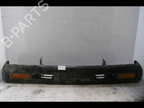 Used Front bumper NISSAN PICK UP (D21) 2.5 D 4WD (83 hp) 23181122