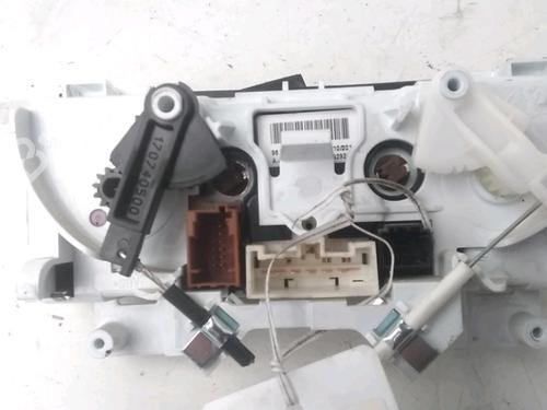 Used Climate control Climate control CITROËN BERLINGO Box Body/MPV (B9) 1.6 HDi 90 (90 hp) 32821060 32821060