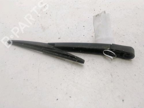 Used Rear windshield wiper arm OPEL ASTRA K Sports Tourer (B16) 1.6 CDTi (35) (110 hp) 28685650