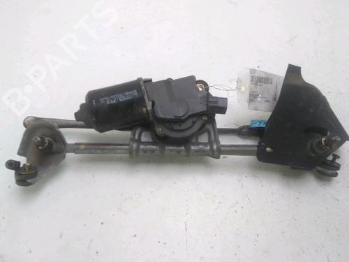 Used Front wipers mechanism Front wipers mechanism TOYOTA YARIS (_P1_) 1.4 D-4D (NLP10_, NLP10R) (75 hp) 23181937 23181937