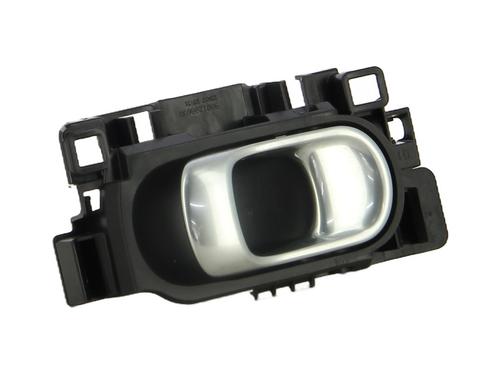Used Front left interior door handle Front left interior door handle CITROËN C4 CACTUS 1.2 THP 110 (110 hp) 35797356 35797356