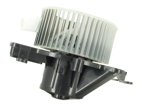 Used Heater blower motor Heater blower motor PEUGEOT 5008 (0U_, 0E_) 2.0 HDi 150 / BlueHDi 150 (150 hp) 33835968 33835968