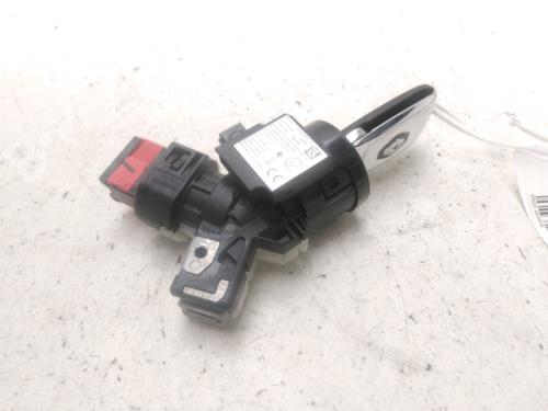 Ignition barrel RENAULT CLIO V (B7_) 1.5 Blue dCi 100 (B7AD) | BP29046674M48 - Image 2
