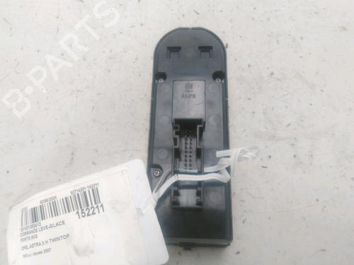 Used Left front window switch Left front window switch OPEL ASTRA H TwinTop (A04) 1.9 CDTi (L67) (150 hp) 27394760 27394760
