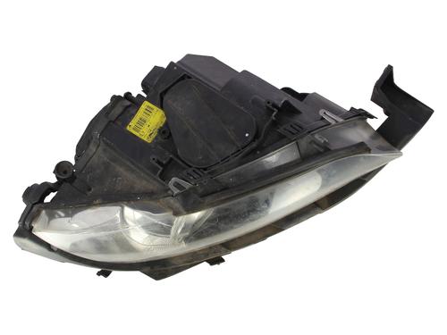 Right headlight BMW 3 Convertible (E93) 320 d | BP31865728C29