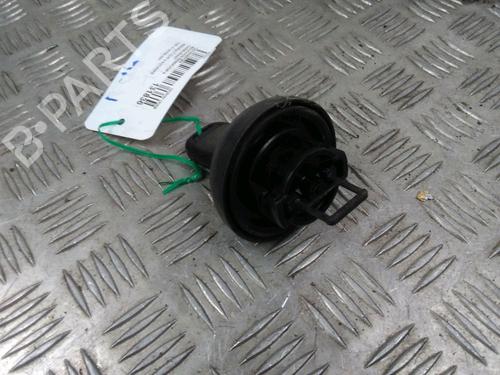 Used Fuel flap RENAULT CLIO II (BB_, CB_) 1.2 (BB0A, BB0F, BB10, BB1K, BB28, BB2D, BB2H, CB0A,... (58 hp) 11712114