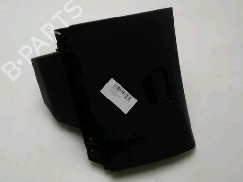 Used Glove box PEUGEOT 208 I (CA_, CC_) 1.6 HDi (92 hp) 18913781