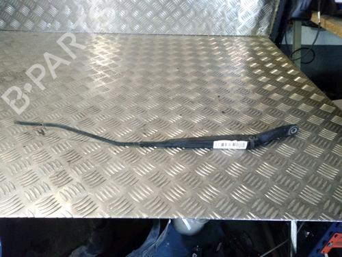 Used Front windshield wiper arm Front windshield wiper arm RENAULT LAGUNA III (BT0/1) 1.5 dCi (BT00, BT0A, BT0T, BT1J) (110 hp) 14903216 14903216