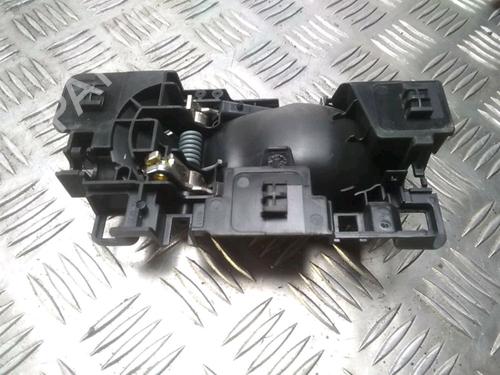Højre bagtil invendig håndtag CITROËN C4 CACTUS 1.6 BlueHDi 100 (99 hp) 13081939