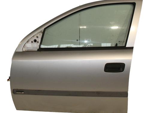 Used Left front door OPEL ASTRA G Hatchback (T98) 1.6 16V (F08, F48) (101 hp) 31078281
