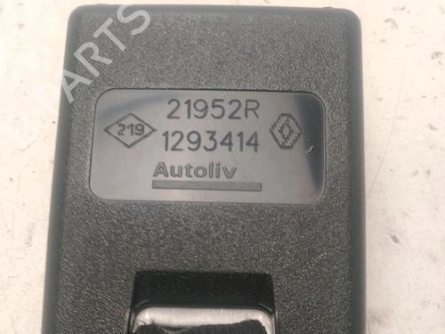 Used Seat buckle RENAULT SCÉNIC III (JZ0/1_) 1.5 dCi (110 hp) 24302811