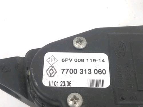 Pedal OPEL VIVARO A Van (X83) 2.5 DTI (F7) (135 hp) 32332881