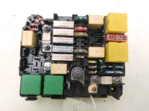 Used Fuse box PEUGEOT 208 I (CA_, CC_) 1.4 HDi (68 hp) 20926945