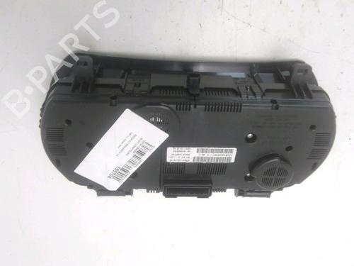 Used Instrument cluster RENAULT MEGANE IV Hatchback (B9A/M/N_) 1.5 dCi 110 (B9A3) (110 hp) 26968957