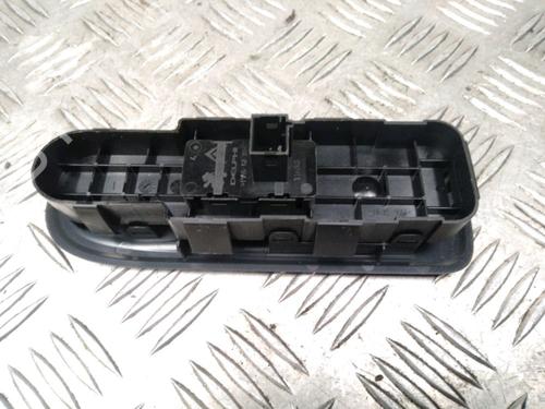 Used Switch Switch PEUGEOT 308 I (4A_, 4C_) 1.6 HDi (90 hp) 13512932 13512932