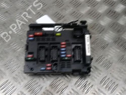 Used Fuse box Fuse box PEUGEOT 206+ (2L_, 2M_) 1.4 HDi eco 70 (68 hp) 13404129 13404129