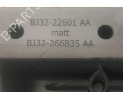 rear-left-interior-door-handle-land-rover-range-rover-evoque-l538-2011-2012-2013-2014-2015-2016-2017-2018-2019-28331313 main image