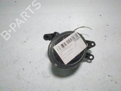 right-front-fog-light-audi-a4-b6-8e2-19-tdi-8e0941700b-2000-2001-2002-2003-2004-2005-15757999 main image