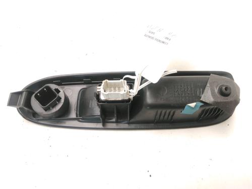 Used Switch Switch RENAULT CLIO II (BB_, CB_) 1.5 dCi (B/C2J) (68 hp) 19748472 19748472