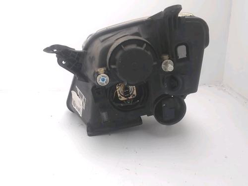 Phare droit OPEL MERIVA A MPV (X03) 1.6 16V (E75) (100 hp) 11523796