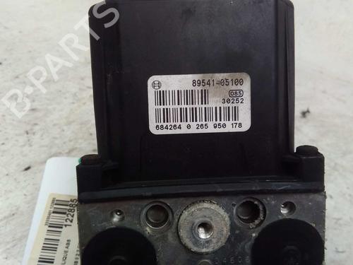 Used ABS pump TOYOTA AVENSIS Estate (_T25_) 2.2 D-CAT (ADT251_, ADT251R) (177 hp) 15750115