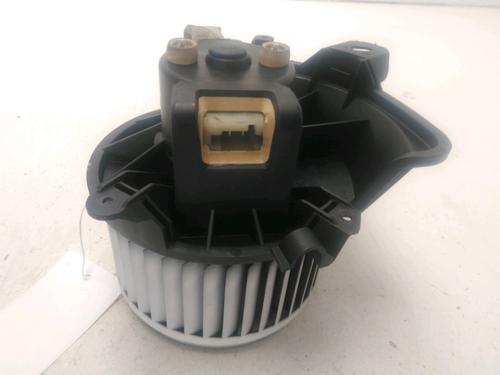 Used Heater blower motor OPEL CORSA D (S07) 1.3 CDTI (L08, L68) (75 hp) 24945574