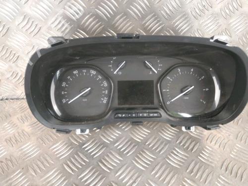 Used Instrument cluster Instrument cluster PEUGEOT EXPERT Van (V_) 1.5 BlueHDi 120 (120 hp) 18896845 18896845