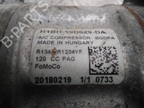 Used AC compressor AC compressor FORD FIESTA VII (HJ, HF) 1.0 EcoBoost (101 hp) 15748230 15748230