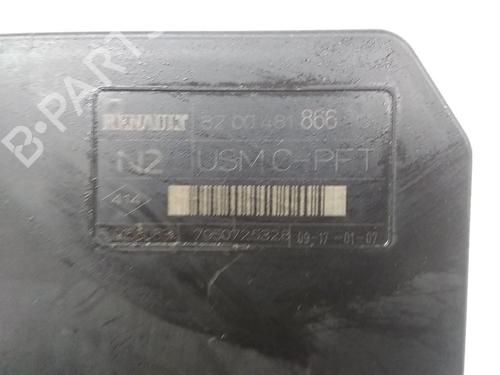 Used Fuse box Fuse box RENAULT MEGANE II Saloon (LM0/1_) [2003-2026] 15747894 15747894
