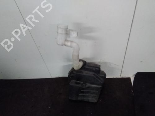 Used Windscreen washer tank VW GOLF PLUS V (5M1, 521) 1.9 TDI (105 hp) 23181984