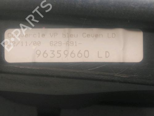 Used Glove box PEUGEOT 206 Hatchback (2A/C) 1.4 i (75 hp) 26590612
