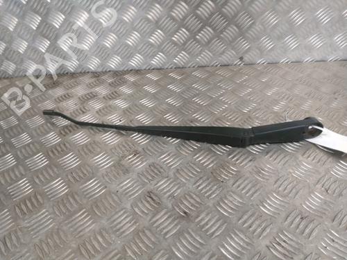 Used Front windshield wiper arm NISSAN PATHFINDER III (R51) 2.5 dCi 4WD (174 hp) 16223289