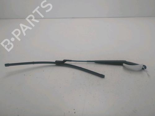 Used Front windshield wiper arm PEUGEOT 208 II (UB_, UP_, UW_, UJ_) 1.2 PureTech 100 (101 hp) 27394980