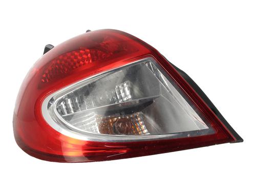 left-taillight-renault-clio-iii-br01-cr01-2005-2006-2007-2008-2009-2010-2011-2012-2013-2014-33477409 main image