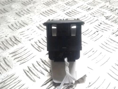 Used Left front window switch Left front window switch PEUGEOT 206 Hatchback (2A/C) 1.1 i (60 hp) 16189122 16189122