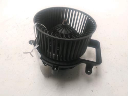 Heater blower motor PEUGEOT 3008 I MPV (0U_) 1.6 HDi | BP24302786M62 