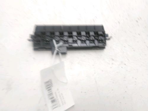 warning-switch-dacia-duster-hm_-2017-29264482 main image