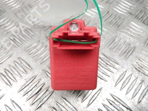 Used Heater resistor Heater resistor VW GOLF IV (1J1) 1.9 TDI (130 hp) 17823816 17823816